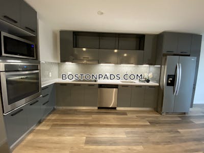 South End Modern, lavish 2 Bed 2 Bath available NOW in the South End! Boston - $5,675