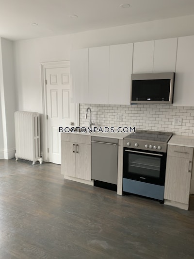 Back Bay 1 Bed 1 Bath Boston - $3,150