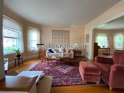 Somerville 5 Bed 2.5 Bath SOMERVILLE  Tufts - $8,250