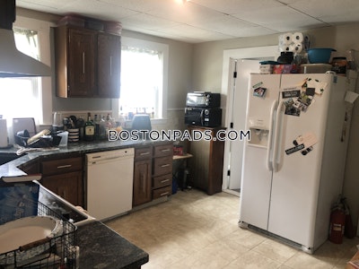 Somerville 5 Beds 2 Baths Tufts  Tufts - $6,000