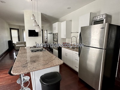 Somerville 2 Beds 2 Baths  Union Square - $4,000