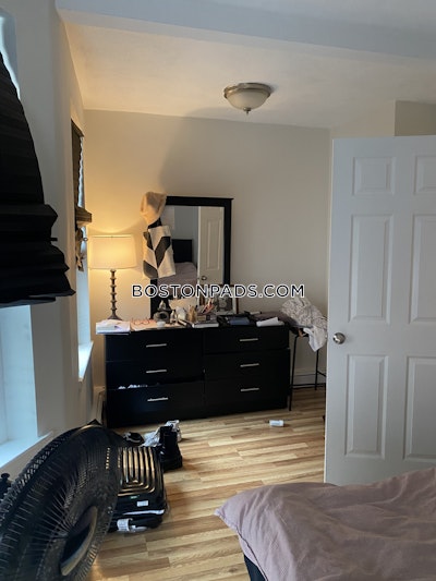 North End 2 Beds 1 Bath Boston - $3,100