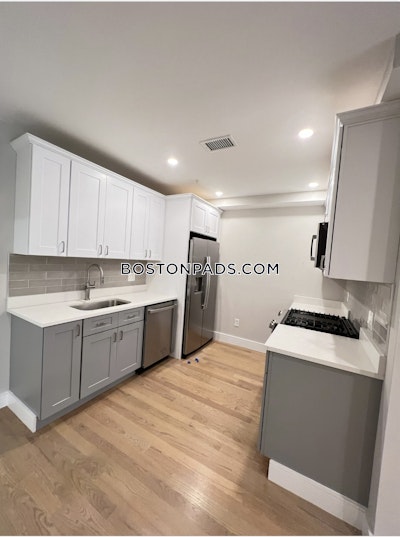 Chinatown 4 Bed 2 Bath BOSTON Boston - $5,195 No Fee