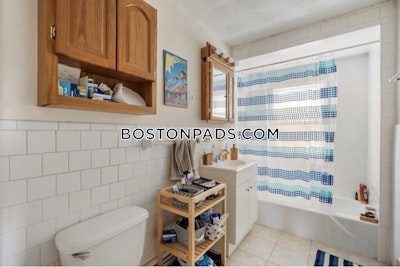 Somerville 8 Bed 3 Bath SOMERVILLE  Tufts - $11,200