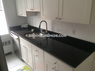 Brookline 2 Beds 1 Bath  Coolidge Corner - $3,810 No Fee