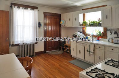 Waltham Apartment for rent 1 Bedroom 1 Bath - $2,300
