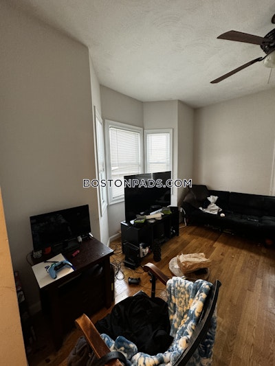 Dorchester Apartment for rent 5 Bedrooms 2 Baths Boston - $5,250