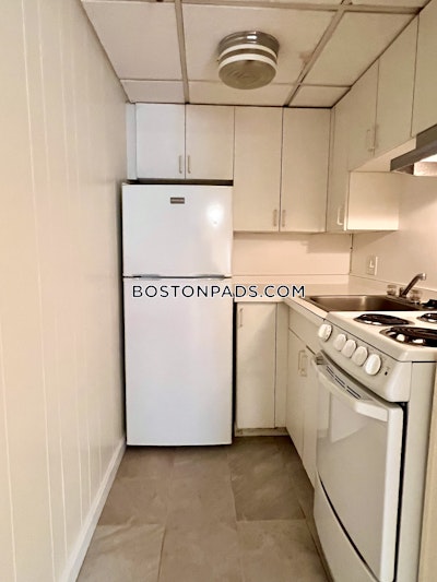 Chinatown Apartment for rent Studio 1 Bath Boston - $2,500