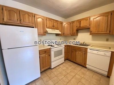 Newton Apartment for rent 2 Bedrooms 1 Bath  Auburndale - $2,650