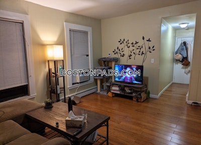 East Boston 1 Bed 1 Bath Boston - $2,100 50% Fee