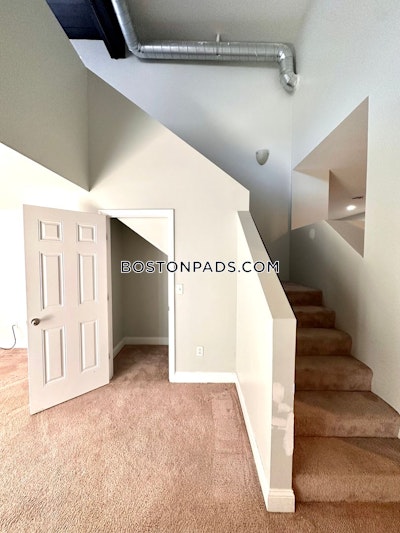 Worcester 1 beds 1 baths - $1,875 No Fee