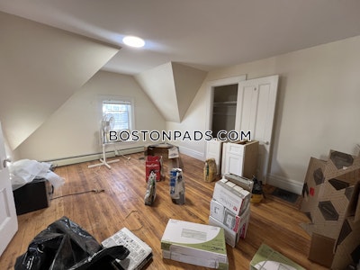 Jamaica Plain Apartment for rent 3 Bedrooms 1 Bath Boston - $3,200