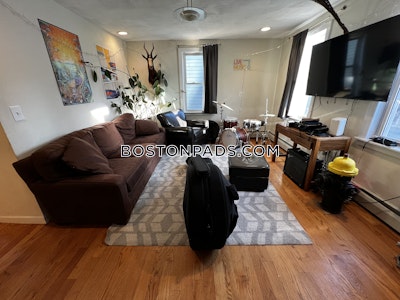 Fort Hill Apartment for rent 5 Bedrooms 2 Baths Boston - $5,500